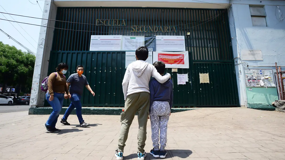 FACHADAS ESCUELAS PRIMARIA Y SECUNDARIA _ LOVERA-11